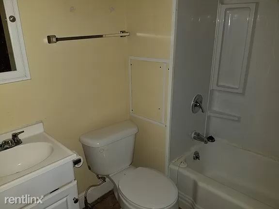 Foto del edificio - 3 br, 2 bath House - 474 E Cecil St