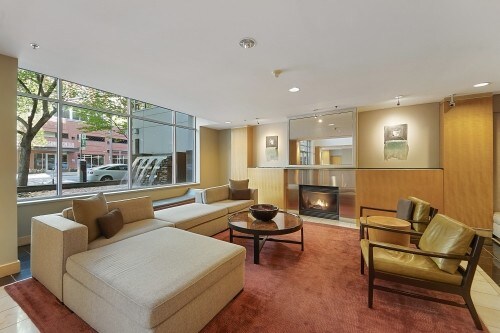 Building Photo - Concord - 1 bedroom