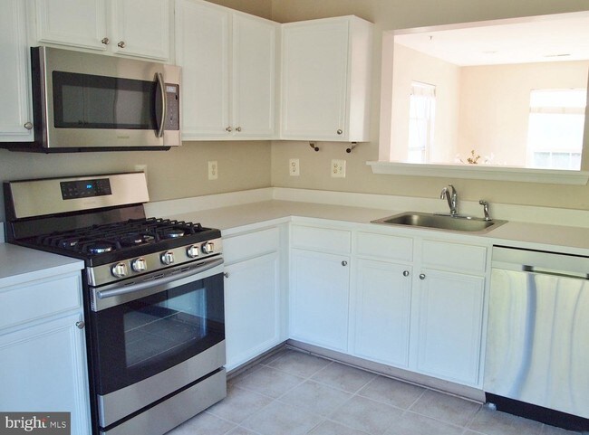 Foto del edificio - 13713 Palmetto Cir
