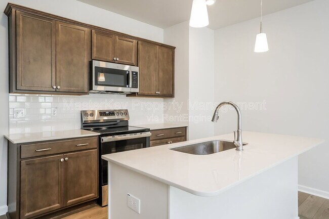 Foto del edificio - 112 Silver Fir Ln