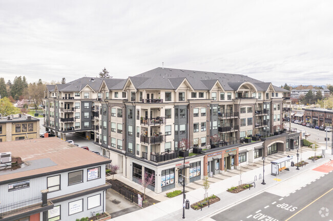 Building Photo - Upper Montrose