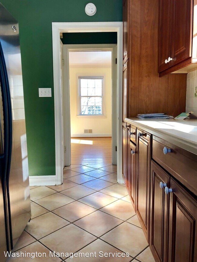Building Photo - 3 br, 2 bath House - 4304 Lynbrook Dr.