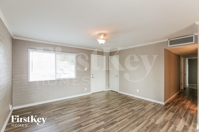 Foto del edificio - 14832 N 35th Pl