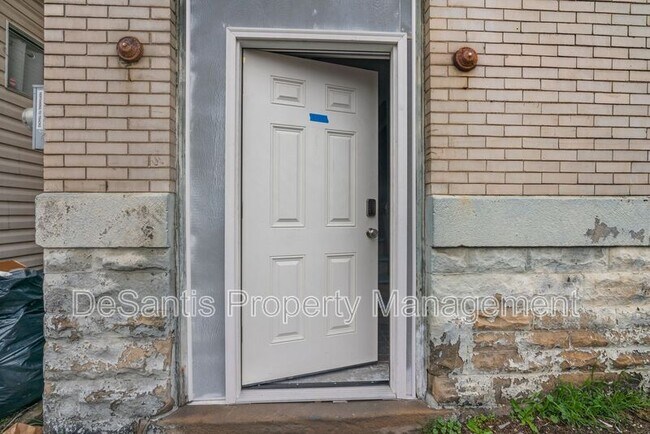 Foto del edificio - 512 S Millvale Ave