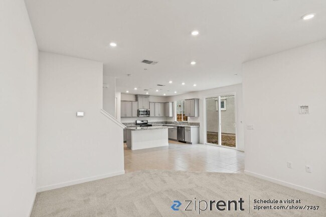 Foto del edificio - 37 Central Pkwy