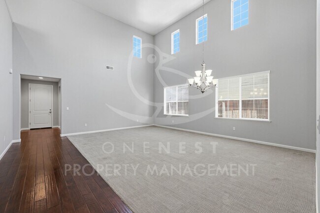 Building Photo - 611 Open Range Ln