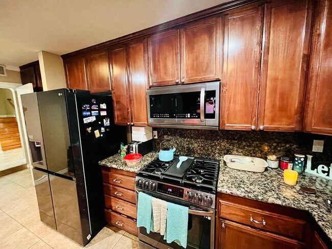 Foto del edificio - 21945 Centurion Way