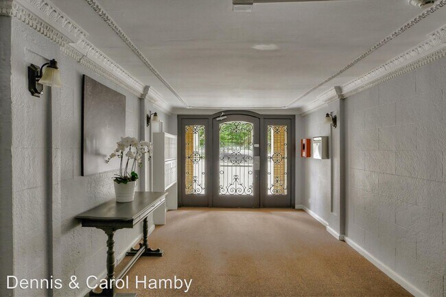 Foto del edificio - 3500 Fulton St
