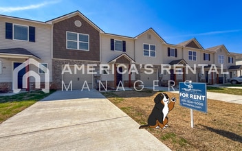 Building Photo - 100 River Grass Dr