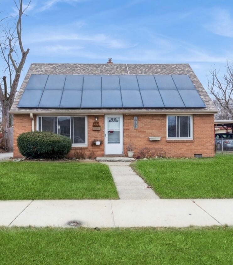 Primary Photo - 292 Paxton Ave