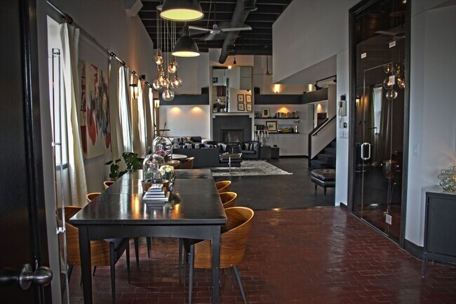 Foto del edificio - 503-503 Merritt Ave