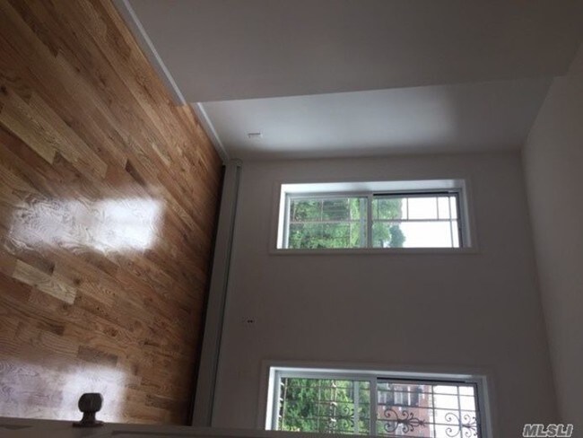 Foto del edificio - 9010 43rd Ave