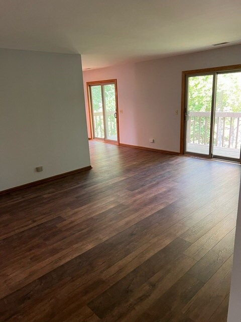 Building Photo - 406 Heine Ave