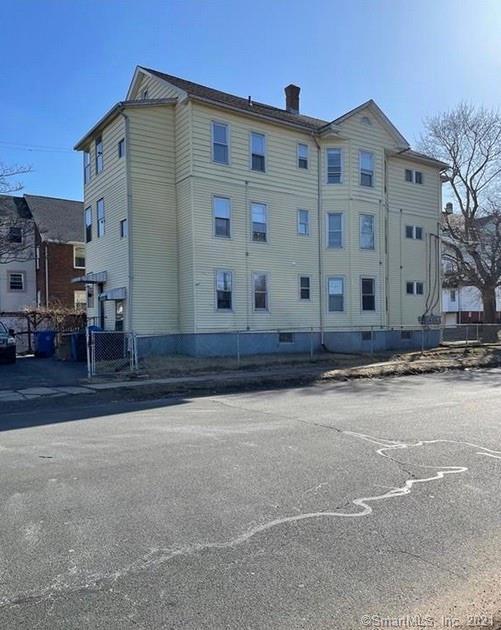 197 Gold St Unit 3, New Britain, CT 06053 Apartment for Rent in New