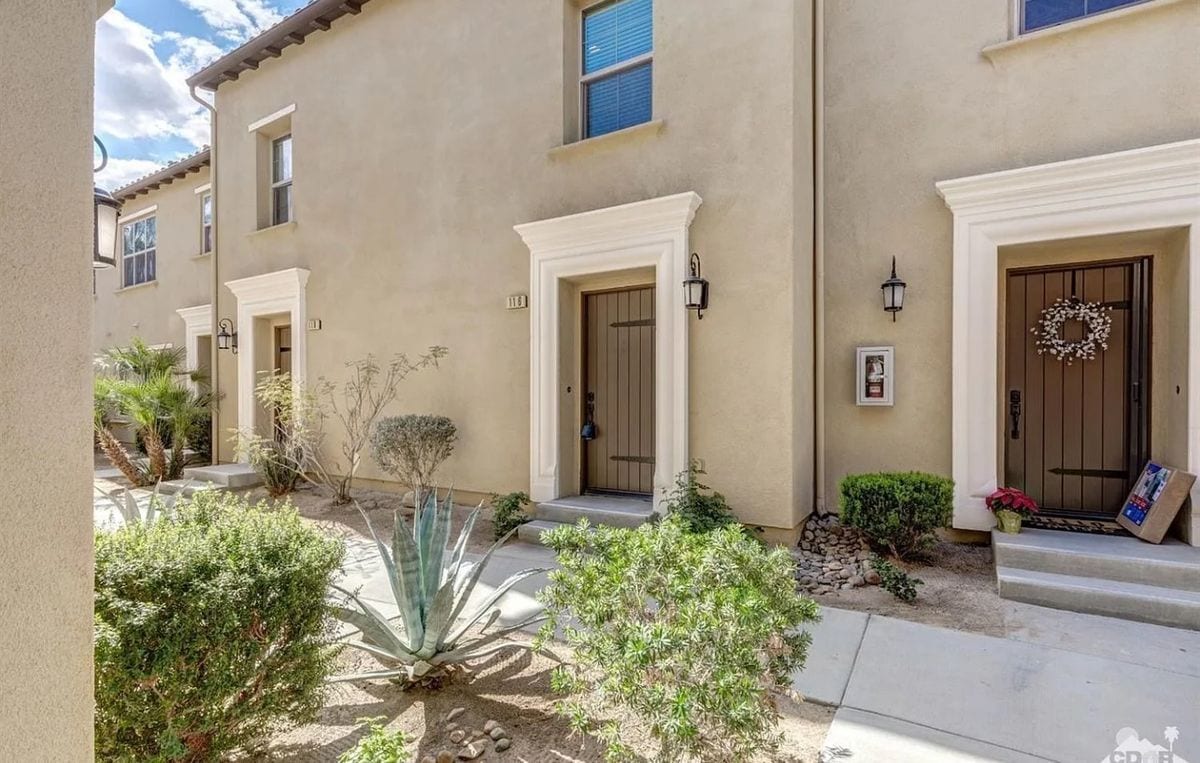 Foto del edificio - 116 Paseo Bravo