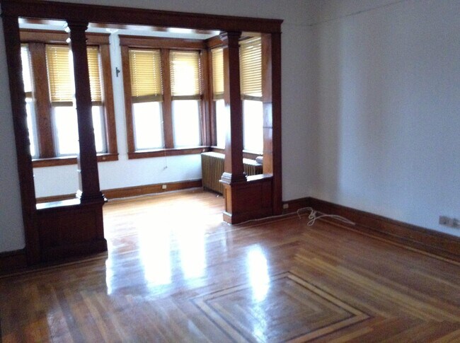 Foto del edificio - 656 Palisade Ave
