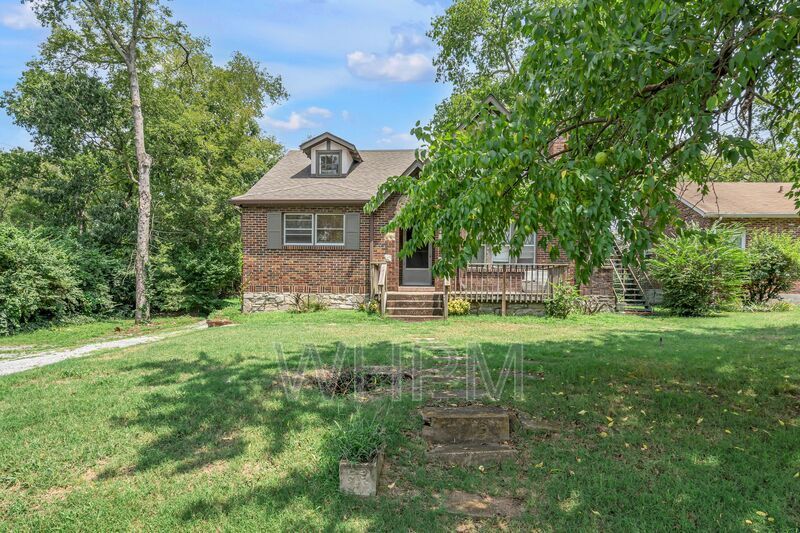Primary Photo - 402 Acklen Park Dr