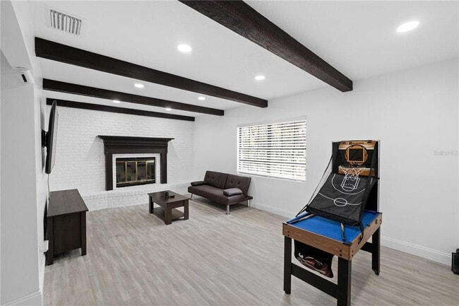 Building Photo - 5022 Riverwood Cir
