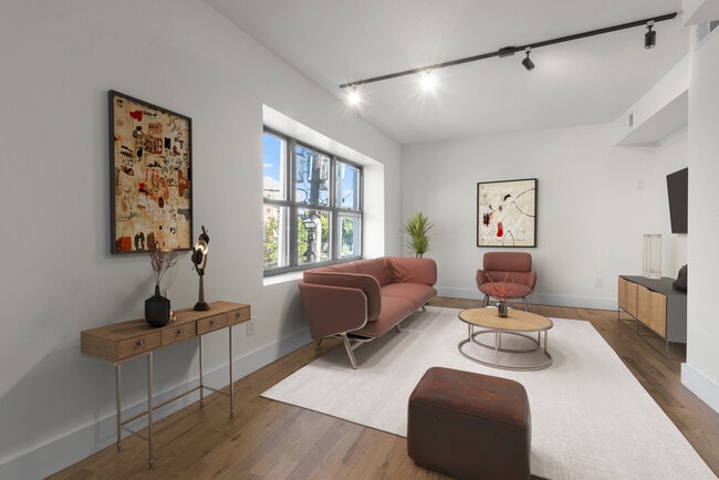 Foto del edificio - 850 West Side Ave