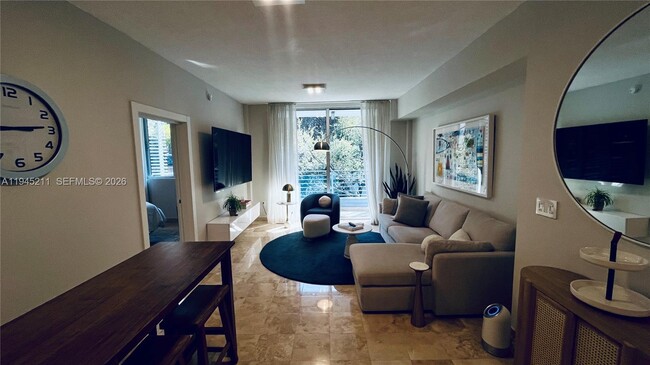 Foto del edificio - 3339 Virginia St