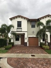 Building Photo - 8806 NW 103rd Ave