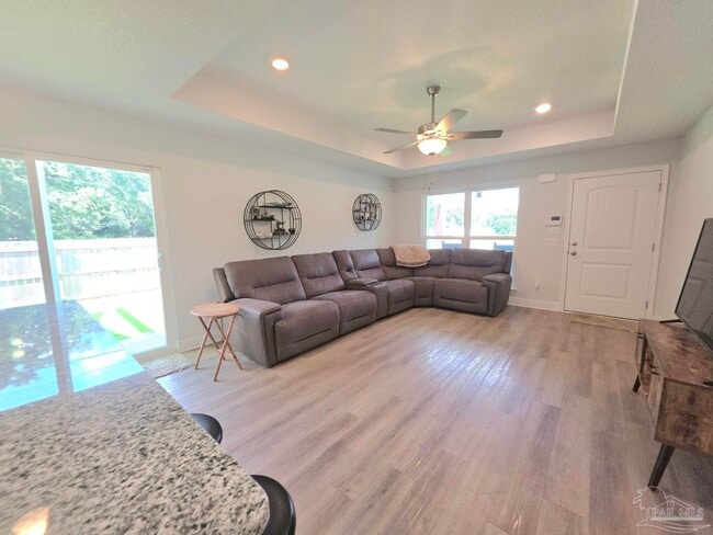 Foto del edificio - 8447 Calvert St