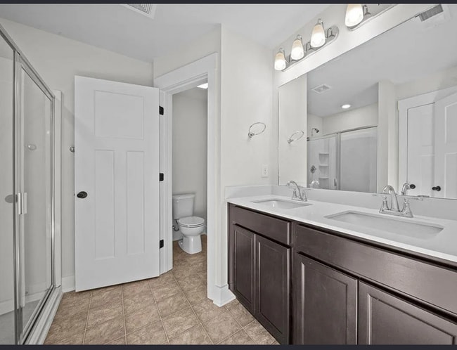Building Photo - 1085 Millison Pl
