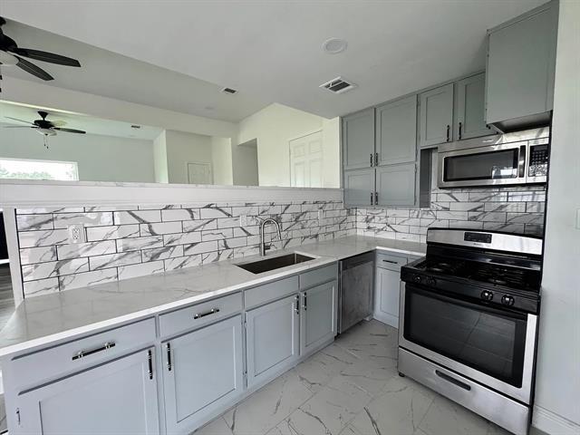 Building Photo - 424 Martin Duke Rd