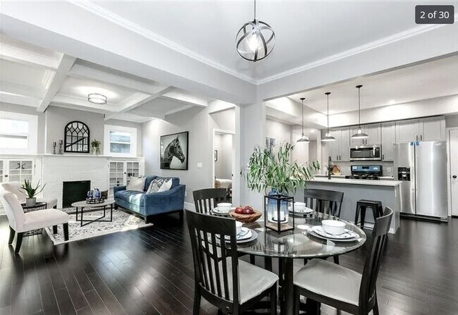 Foto del edificio - Spacious 4BR House in Atlanta