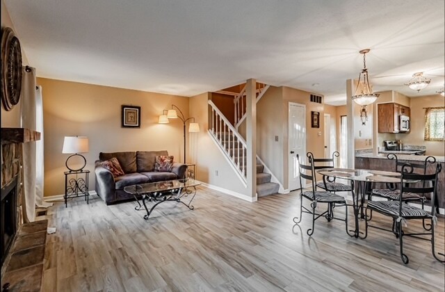 Building Photo - 903 Hawks Nest Dr