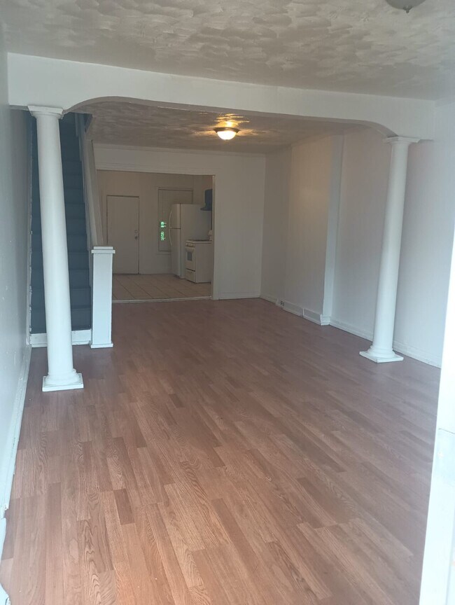 Building Photo - 1112 Gorsuch Avenue