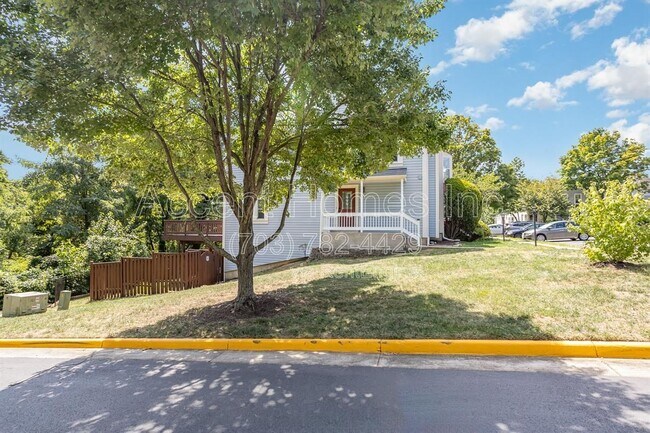 Building Photo - 7301 Castleberg Ct