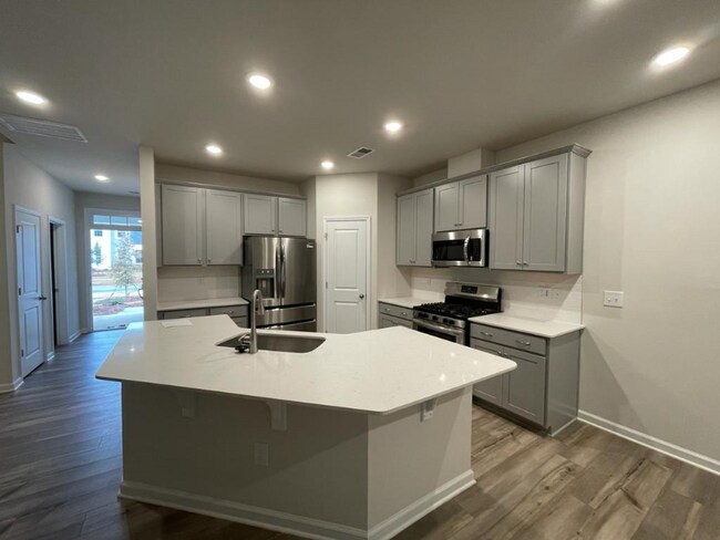 Building Photo - 13053 Cottage Crest Ln