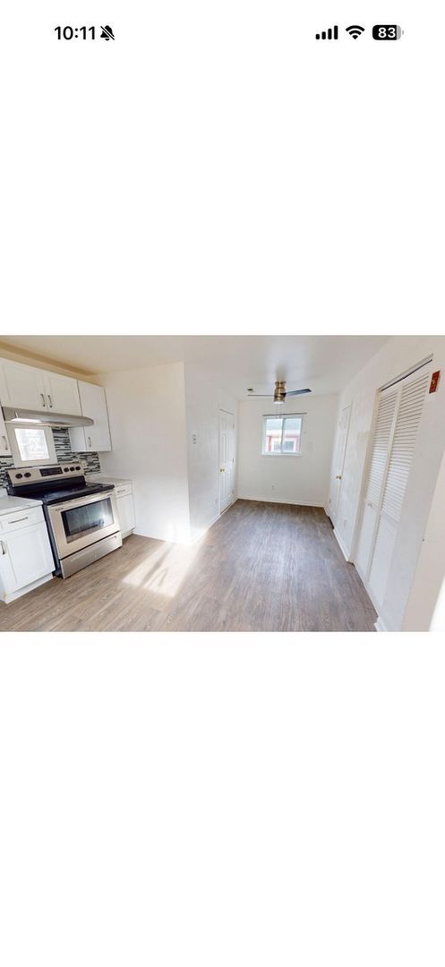 Foto del edificio - 718 Langley Ave