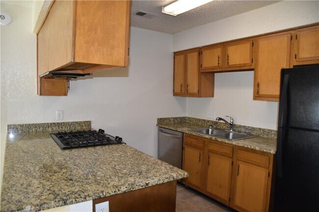 Foto del edificio - 12208 Dundee Dr