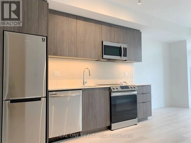 Building Photo - 50 Power St