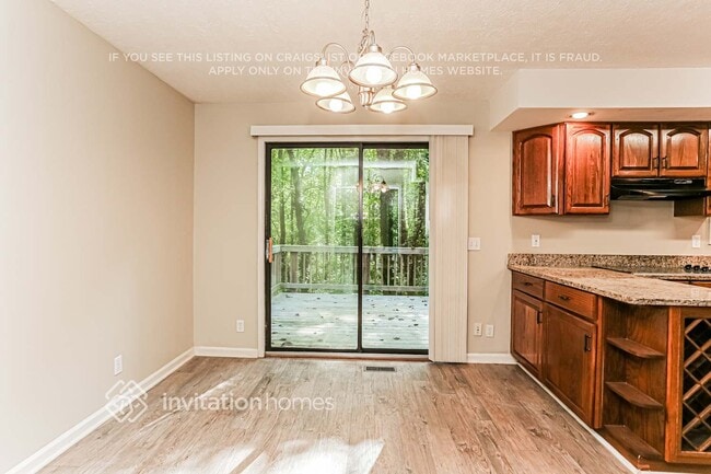 Building Photo - 436 Julie Anne Way
