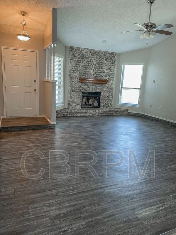 Building Photo - 5709 1st St
