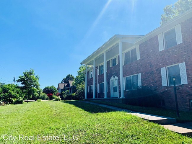 Foto del edificio - 784 Caribou Rd