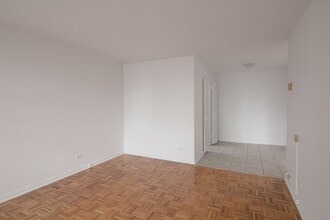 Building Photo - Le Montfort
