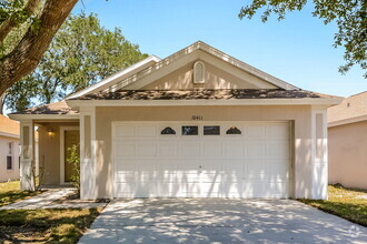 Building Photo - 10411 Lakeside Vista Dr