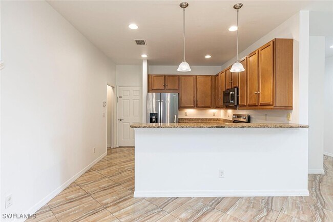 Foto del edificio - 15326 Summit Pl Cir