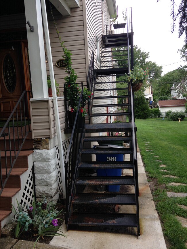 Foto del edificio - 4228 Belmar Ave