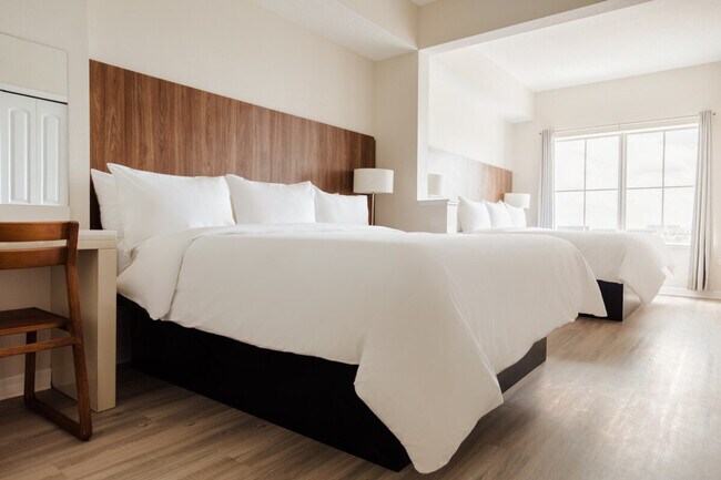 Building Photo - 7299 Universal Blvd