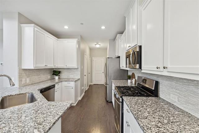 Foto del edificio - 924 Brookville Ct