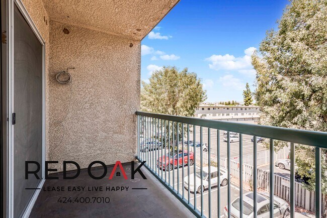 Foto del edificio - ~1 Month FREE~ Spacious and Welcoming Two ...
