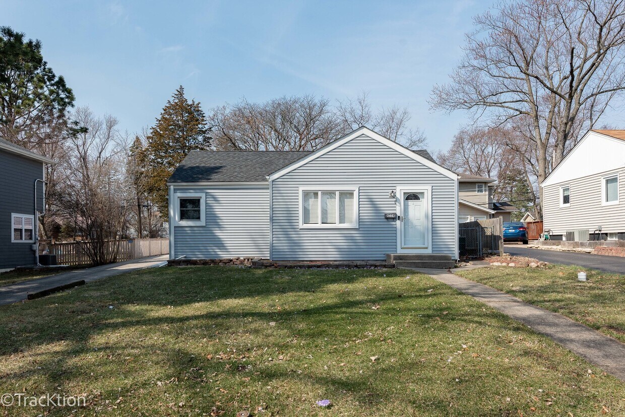 4334 Washington St, Downers Grove, IL 60515 House Rental in Downers