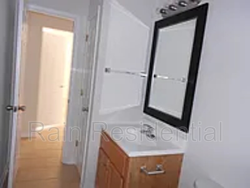 Building Photo - 9405 Cartwright Ln