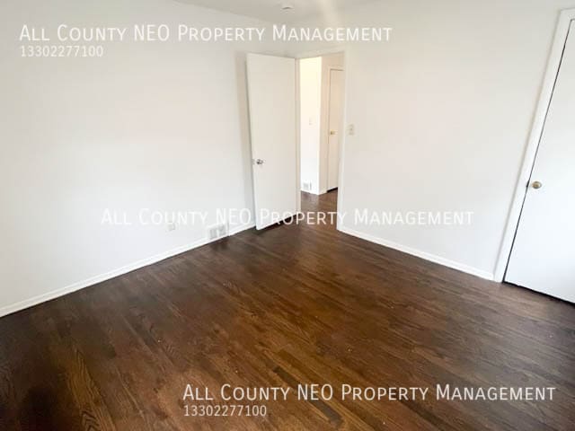 Foto del edificio - 3862 E 112th St