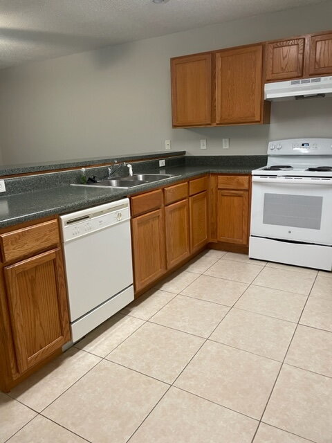 Foto del edificio - "Charming 2-Bed Townhouse Oasis - Prime Fort Walton Beach Location!"